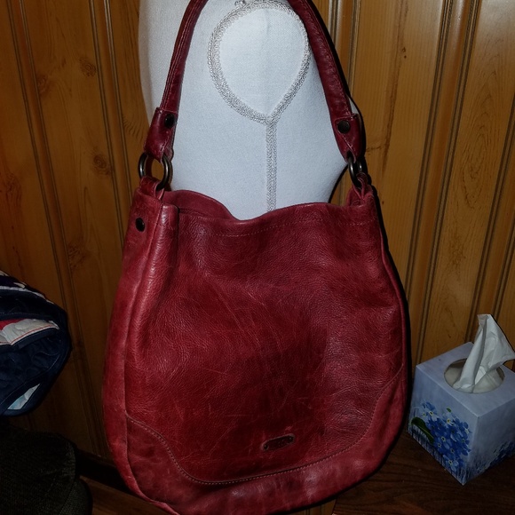 Frye Handbags - FRYE XL SANGRIA RED MELISSA LEATHER HOBO. CROSSBOD
